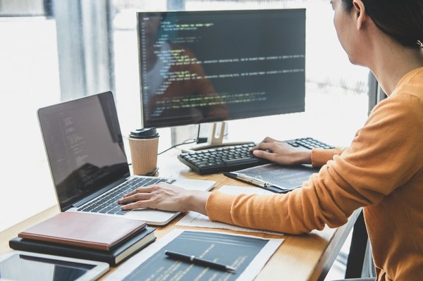 Boostez votre entreprise avec un abonnement site internet